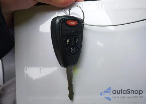 2014 Jeep Compass Latitude из США, поврежденный, VIN 1C4NJCEB5ED522069